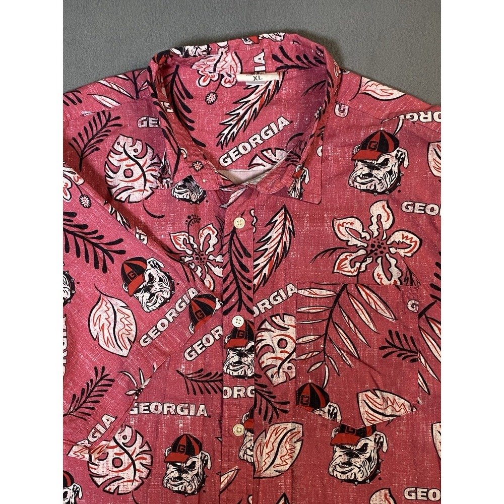 Georgia Bulldogs Hawaiian Shirt Men's Measures M/L Says "XL" GUC By Wes&Willy